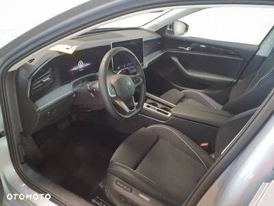Volkswagen Passat - 6