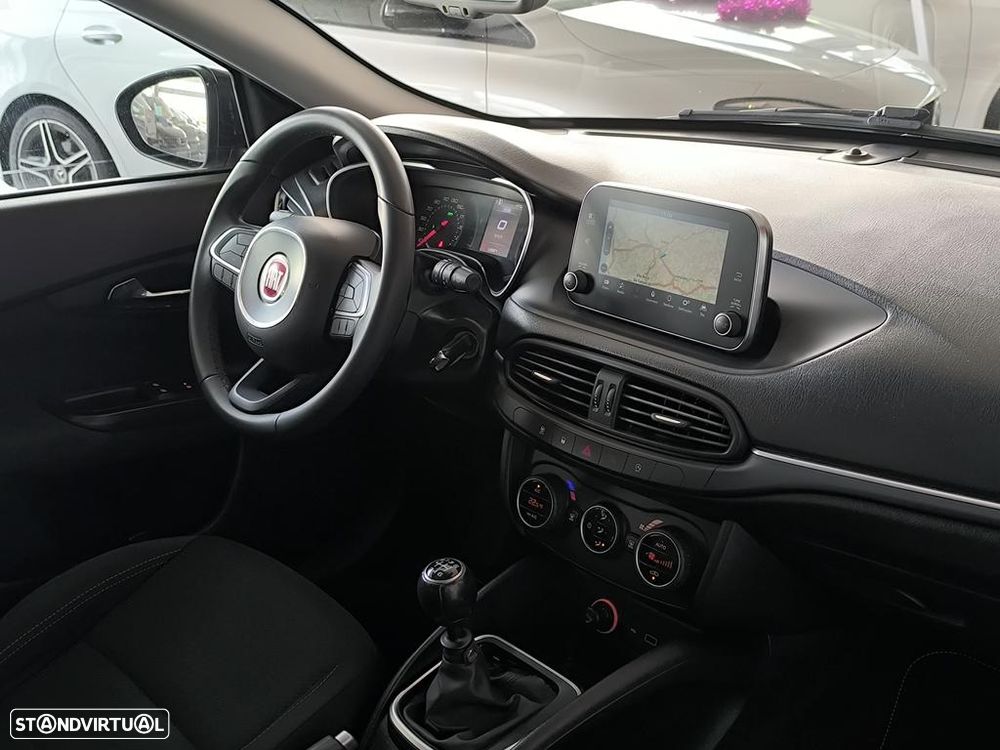 Fiat Tipo Station Wagon 1.6 M-Jet Lounge J17 - 30