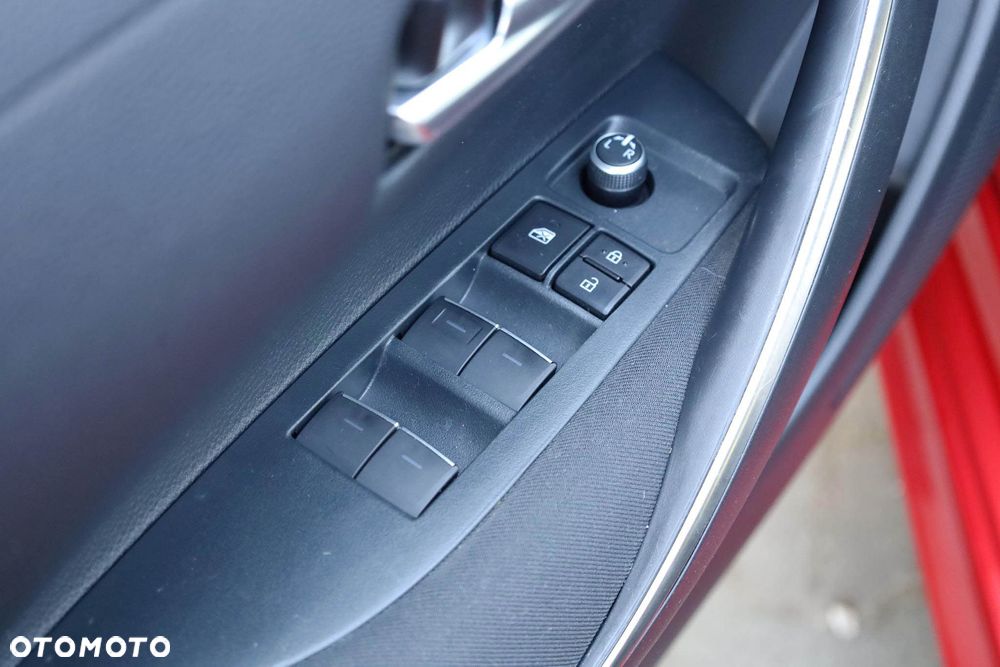 Toyota Corolla 1.8 Hybrid Comfort - 29