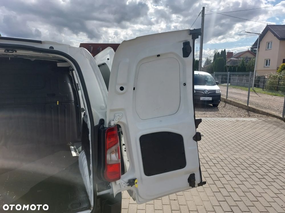 Opel Combo - 16