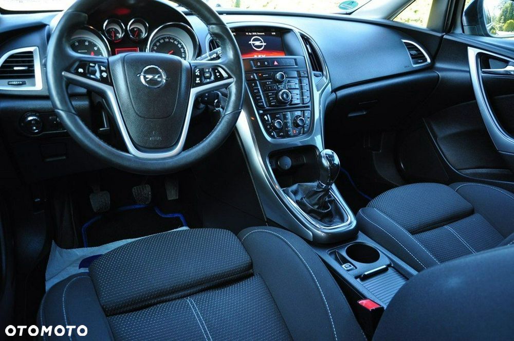 Opel Astra - 34