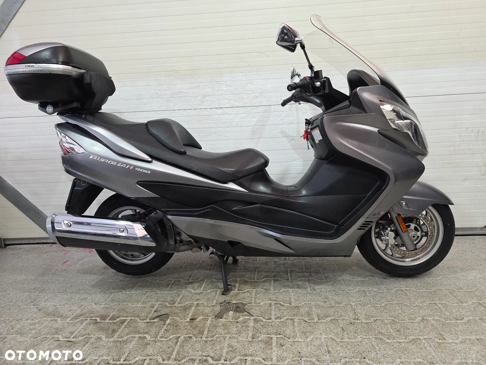 Suzuki Burgman - 4
