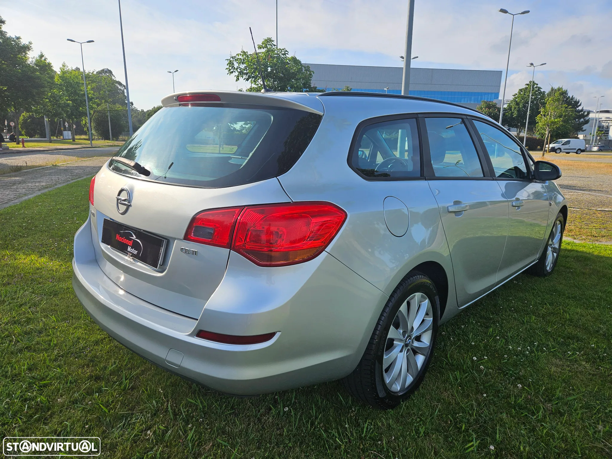 Opel Astra Sports Tourer 1.7 CDTi Executive S/S - 31