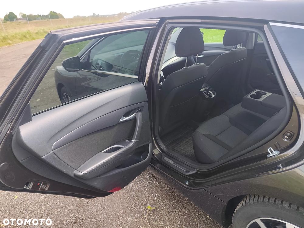 Hyundai i40 1.7 CRDi Premium DCT - 12