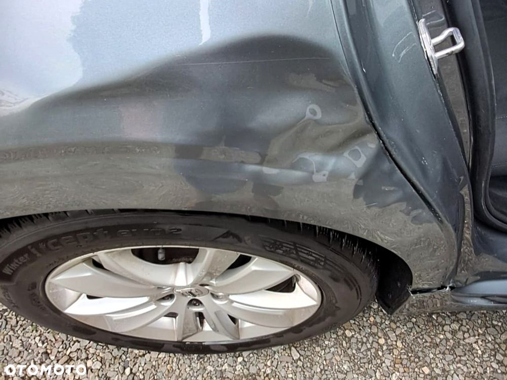 Volvo V60 D4 Geartronic Momentum - 25