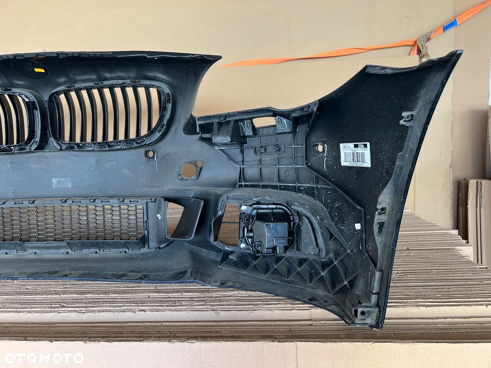 BMW F10 F11 LCI  M-Pakiet zderzak przedni - 6