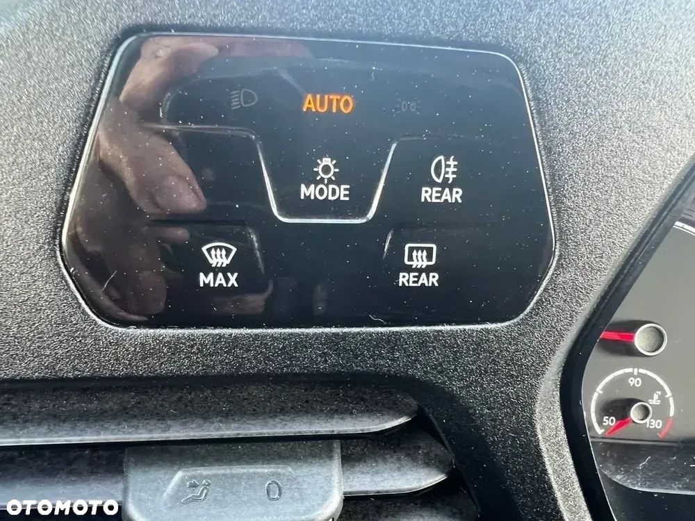 Volkswagen Caddy L1H1 2,0 Tdi 102 KM klima tempomat - 19
