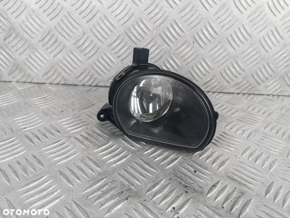 Lampa przeciwmgielna przednia strona lewa Audi Q7 4L 24696900 - 1