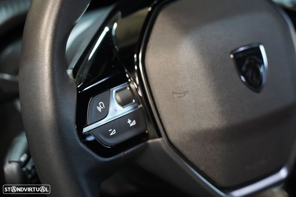 Peugeot 2008 PureTech 100 Allure - 9