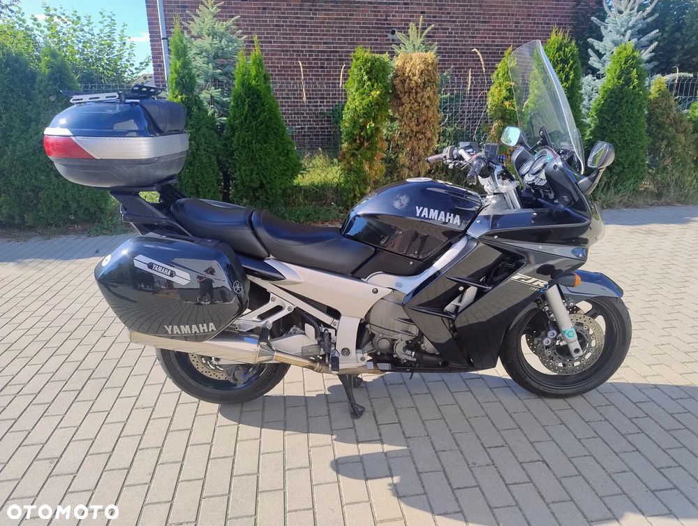 Yamaha FJR - 9