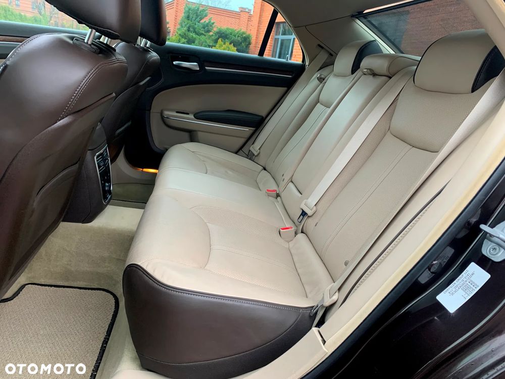 Lancia Thema 3.6 V6 VVT 24V Automatik Executive - 8