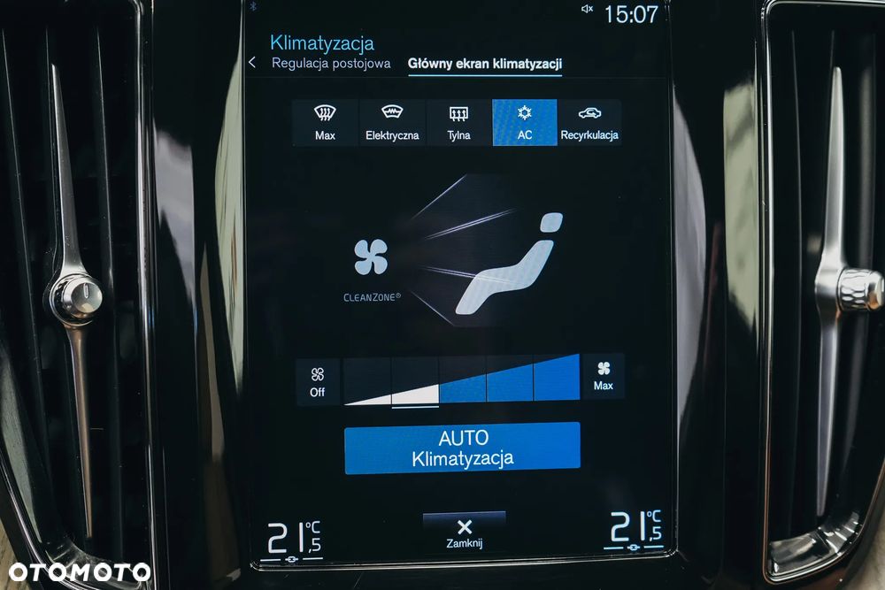 Volvo XC 60 D4 AWD Geartronic Inscription - 24