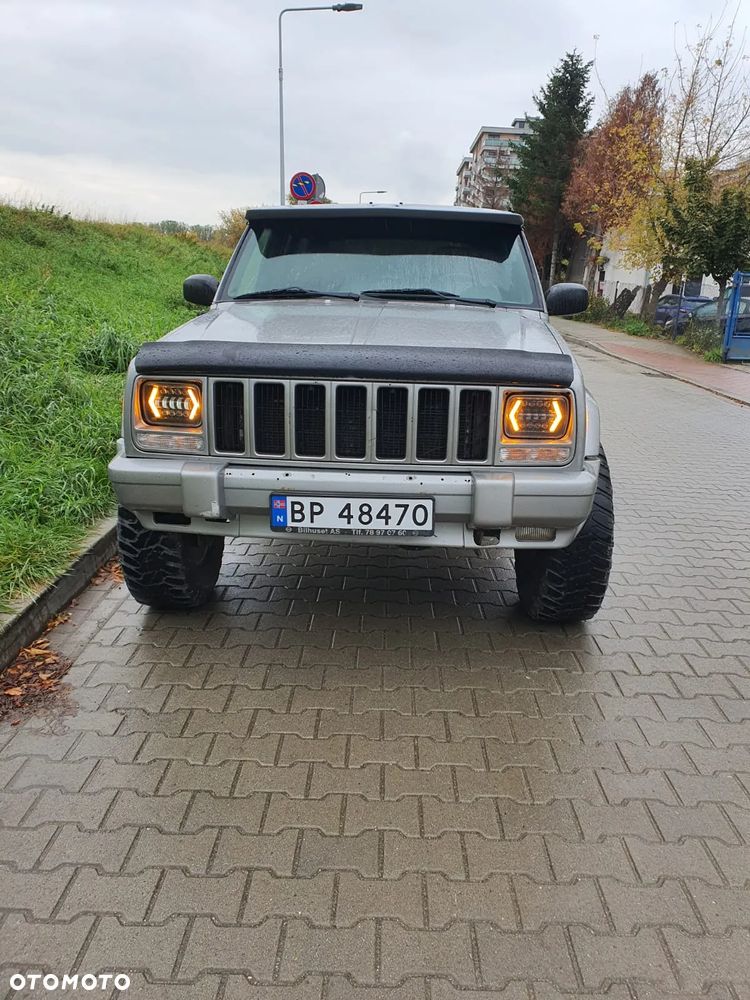 Jeep Cherokee 2.5 TD - 4