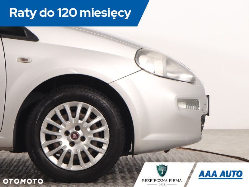 Fiat Punto 2012 - 16