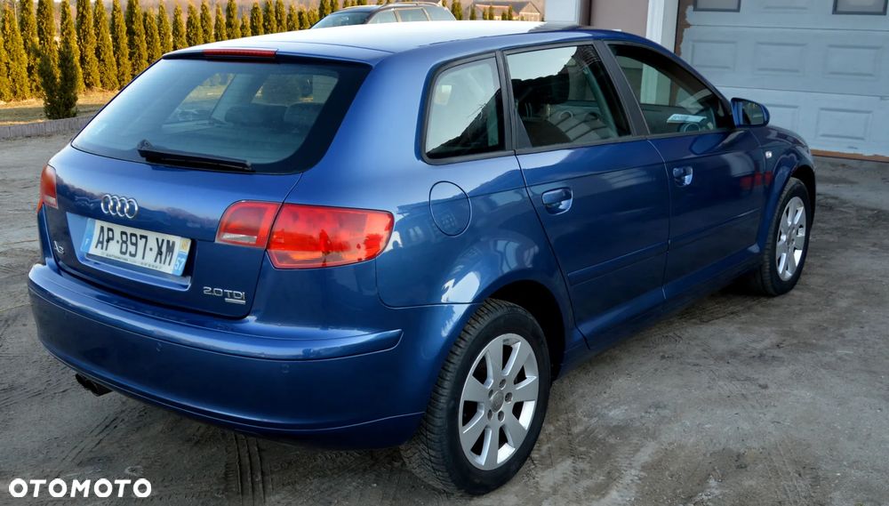 Audi A3 Sportback 2.0 TDI DPF quattro S line Sportpaket - 9