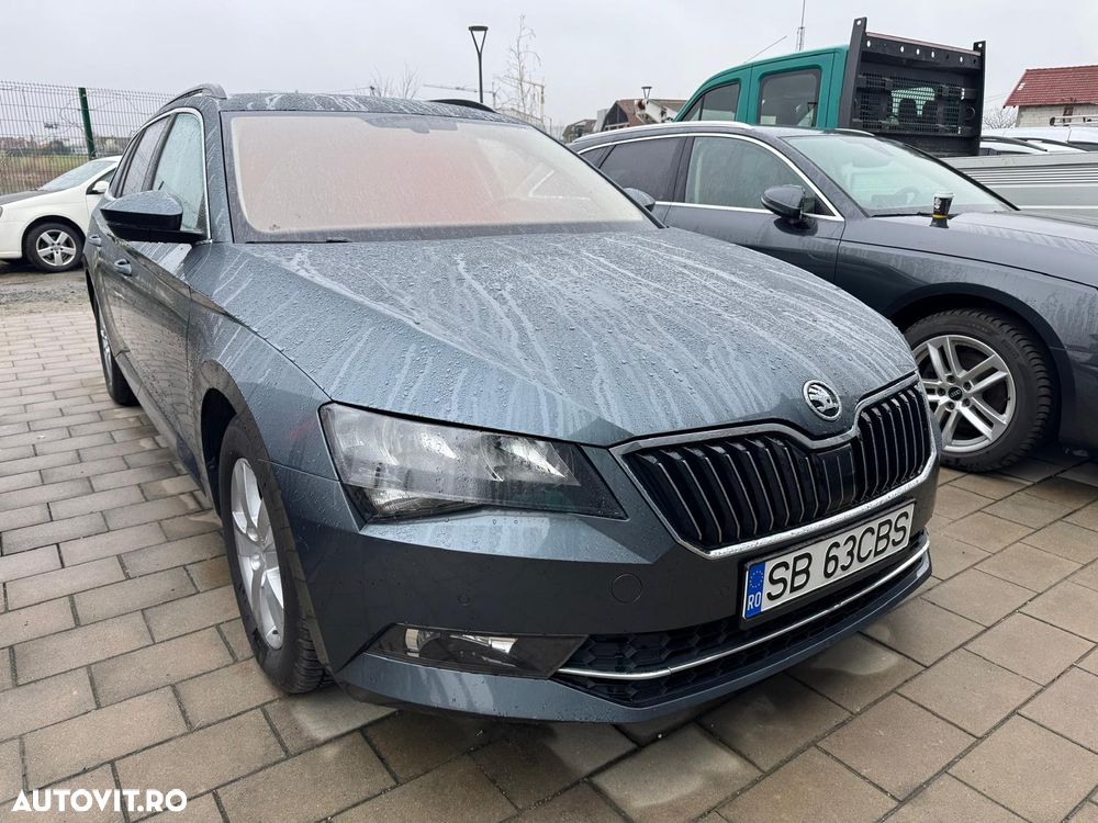 Skoda Superb 1.6 TDI DSG Ambition - 1