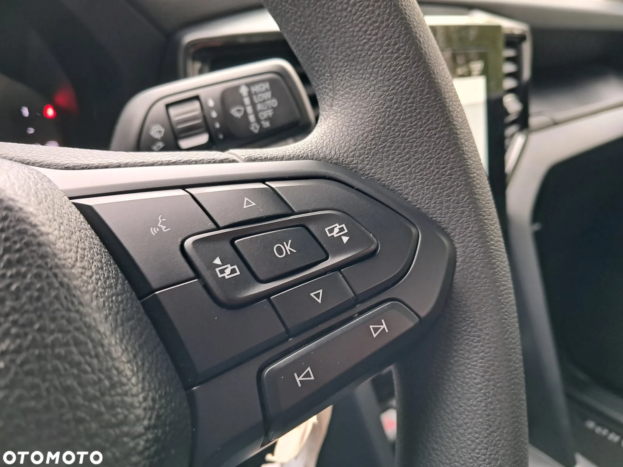 Volkswagen Amarok 2.0 TDI 4Mot Pro - 17