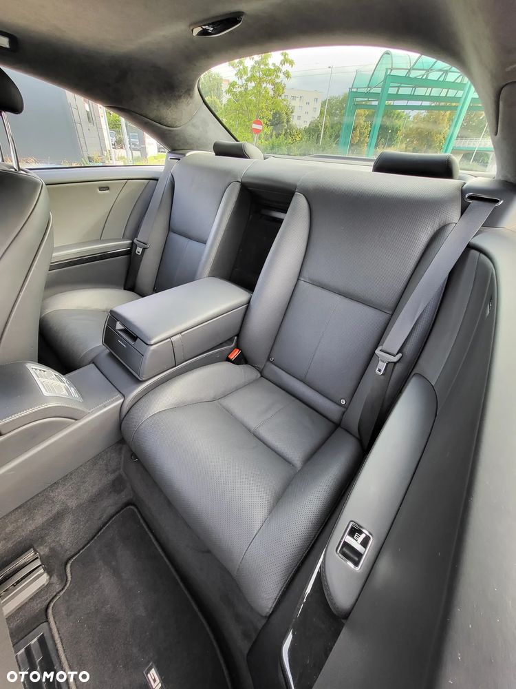 Mercedes-Benz CL 500 4-Matic BlueEff - 18