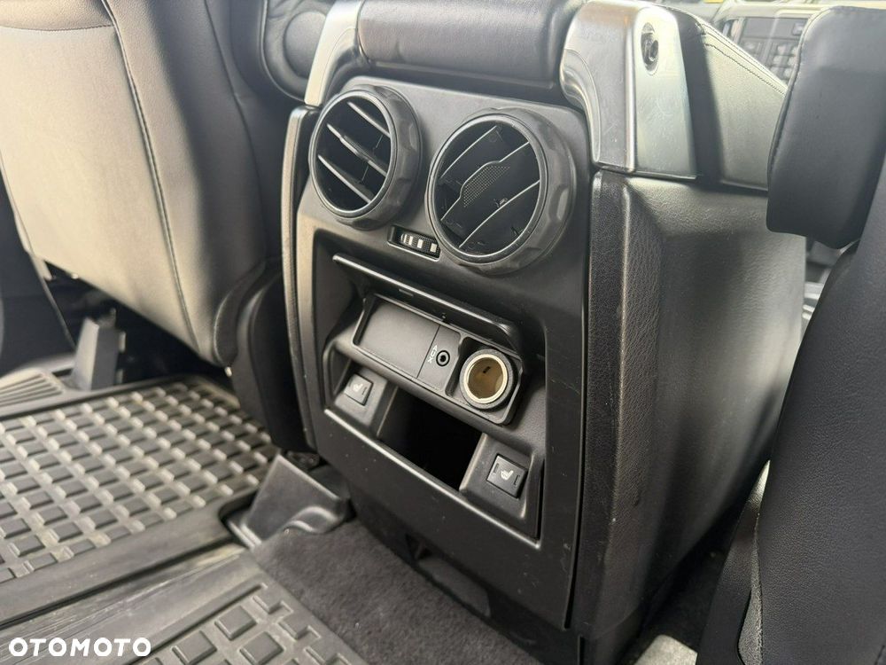 Land Rover Discovery 2.7D V6 HSE - 16