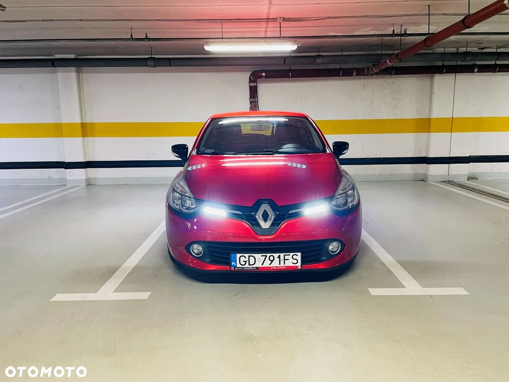 Renault Clio 1.2 16V Authentique - 5