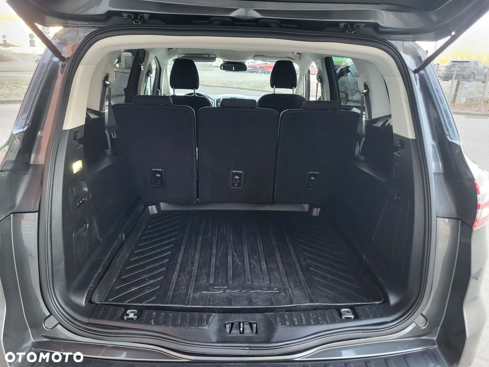 Ford S-Max 2.0 TDCi Titanium PowerShift - 12