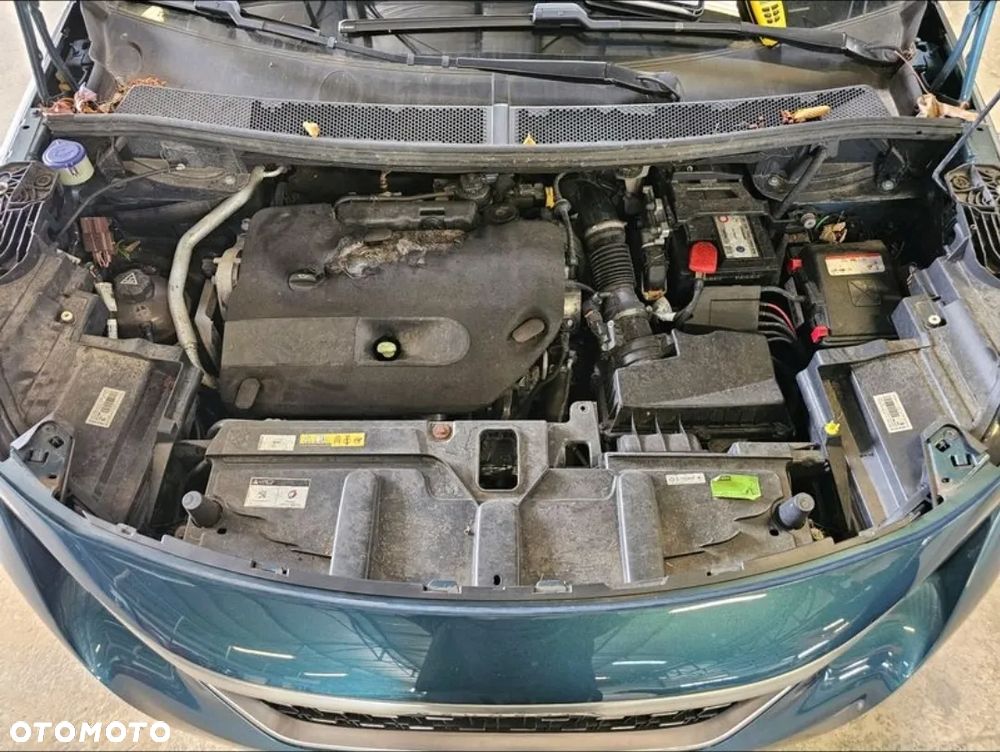 Peugeot 5008 BlueHDi 180 EAT8 GT - 10