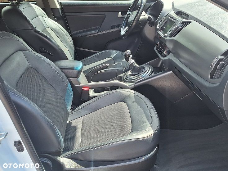 Kia Sportage 1.6 GDI Business Line L 2WD - 14