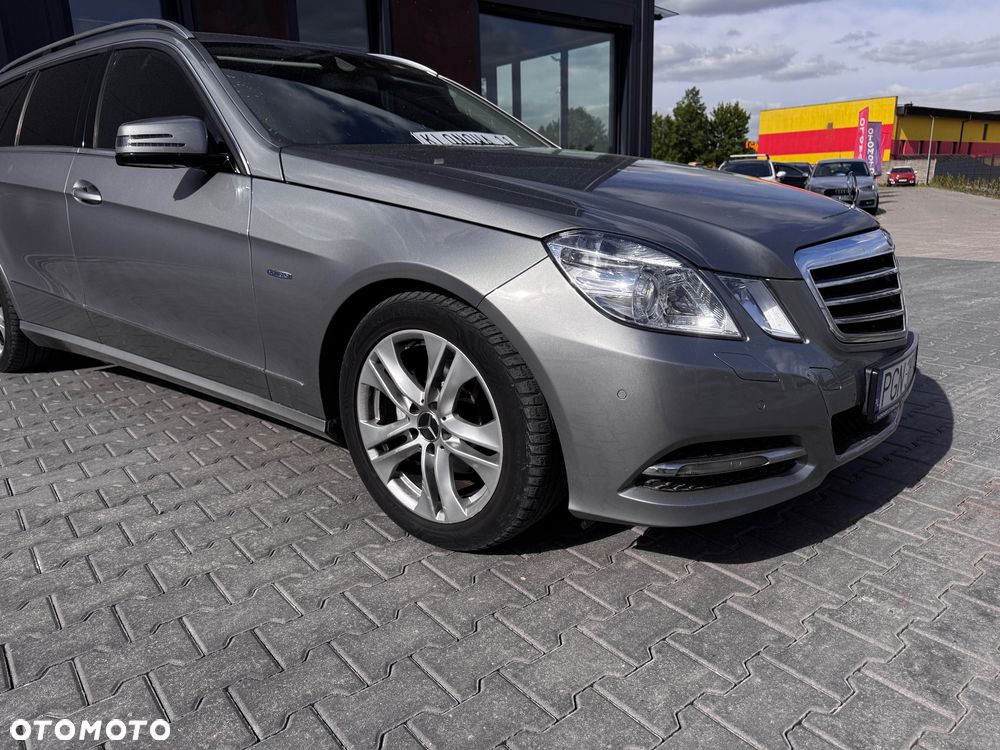 Mercedes-Benz Klasa E 250 CDI DPF BlueEFFICIENCY 7G-TRONIC Avantgarde - 7
