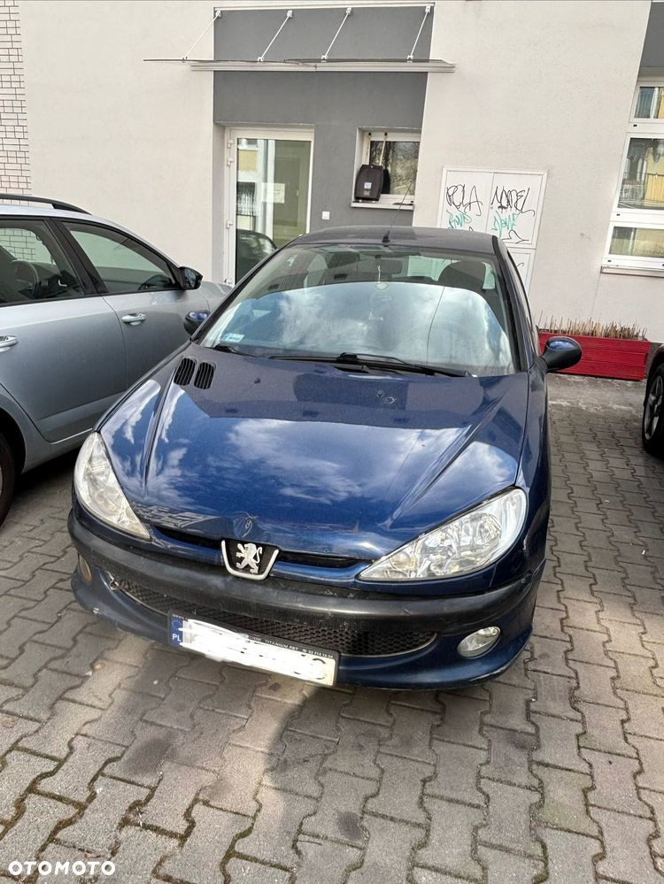 Peugeot 206 - 1