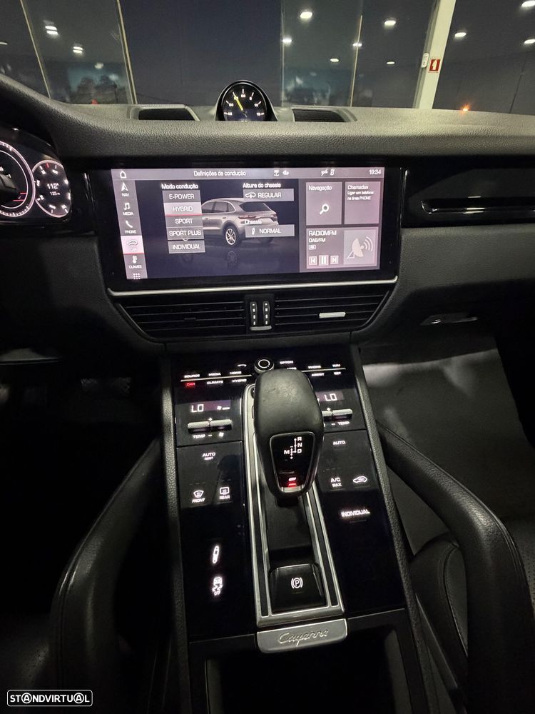 Porsche Cayenne - 17