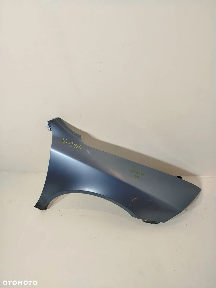 błotnik prawy przedni SKODA OCTAVIA II 04-08 9154 - 5