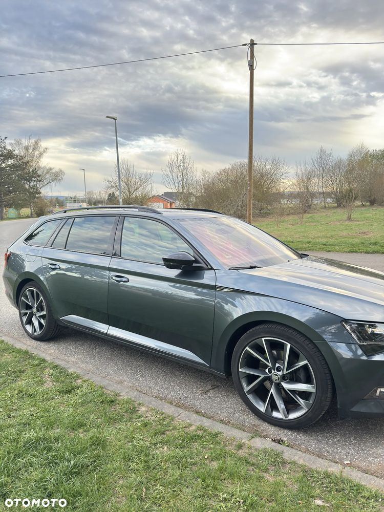 Skoda Superb 2.0 TDI 4x4 Sportline DSG - 17