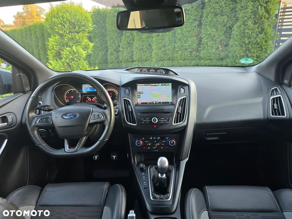 Ford Focus 2.0 TDCi ST-2 - 7