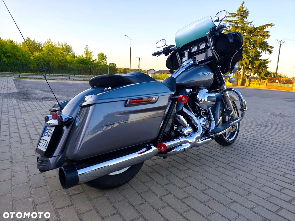 Harley-Davidson FLHXS Special - 12