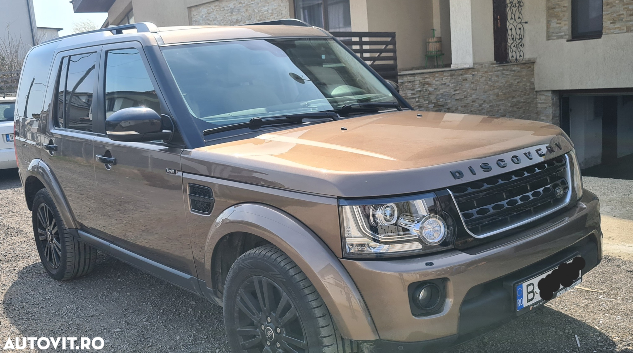 Land Rover Discovery 4 3.0 SDV6 HSE Aut - 2