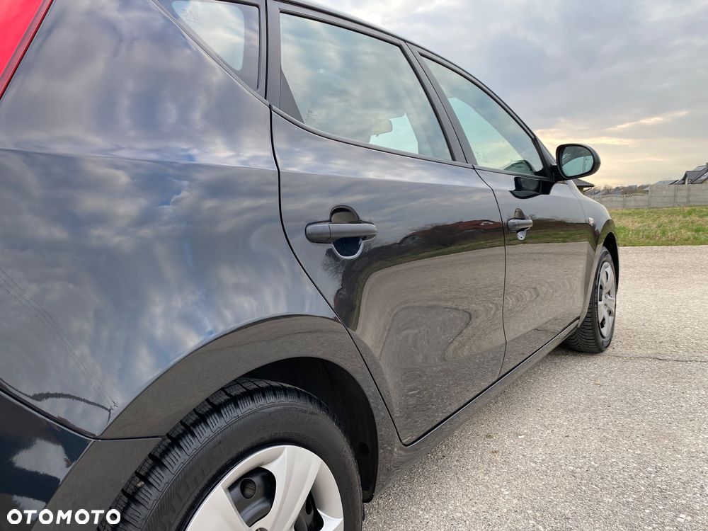 Hyundai i30 1.4 Edition Plus - 13