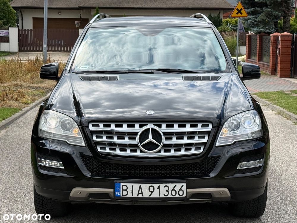 Mercedes-Benz ML - 15