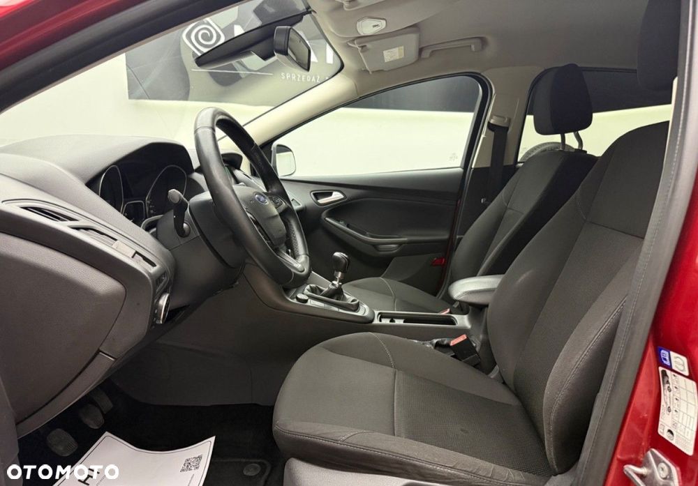 Ford Focus - 24