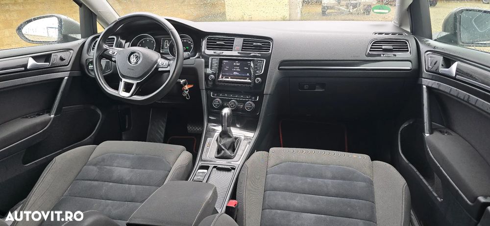 Volkswagen Golf 1.4 TSI (BlueMotion Technology) DSG Highline - 13