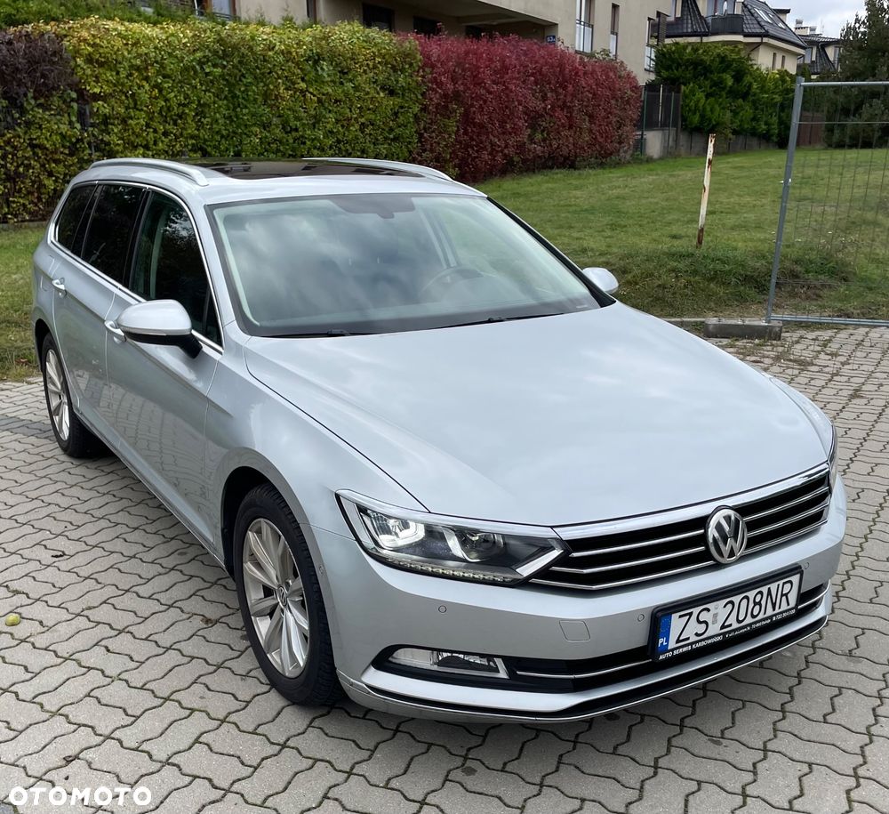 Volkswagen Passat Variant 2.0 TDI SCR DSG Highline - 2