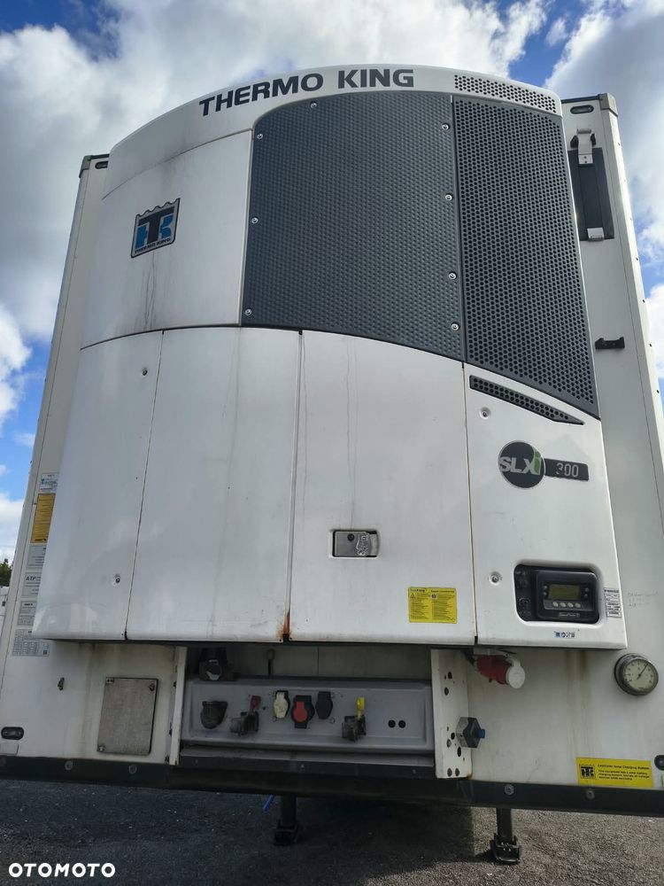Schmitz Cargobull sko24 - 9