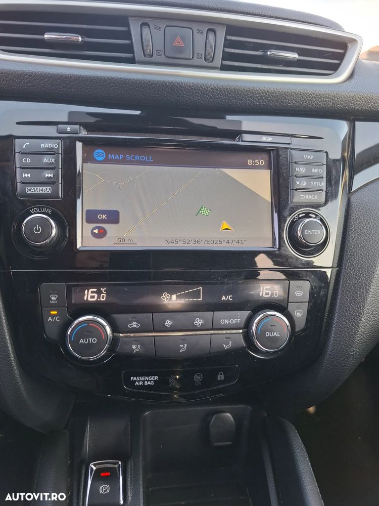 Nissan Qashqai 1.5 DCI TEKNA - 6