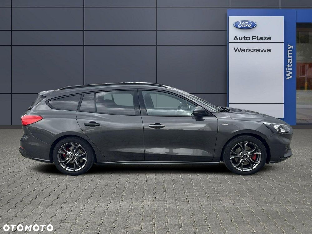 Ford Focus - 6