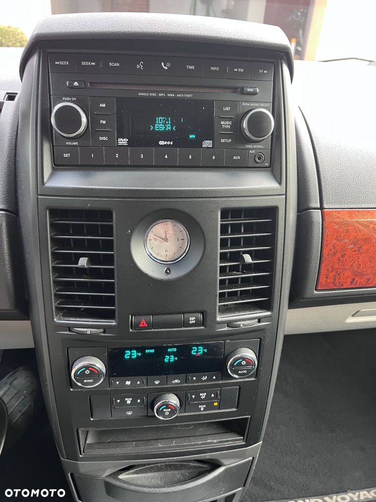 Chrysler Grand Voyager 2.8 CRD Automatik LX - 11