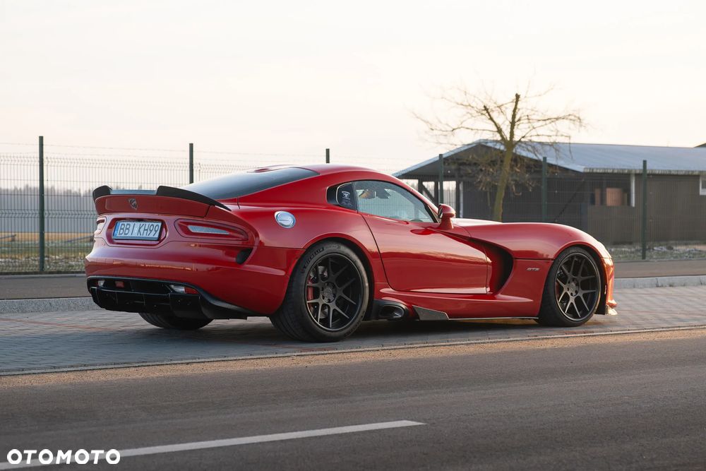 Dodge Viper - 4