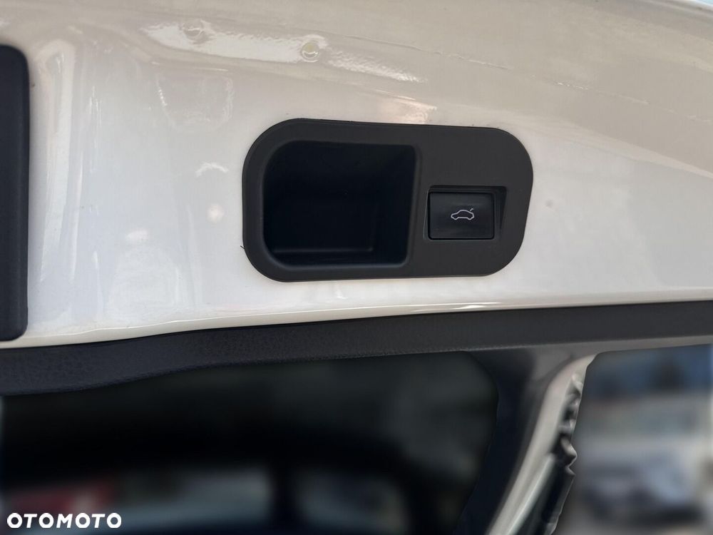 Toyota C-HR 2.0 Hybrid GR Sport - 29