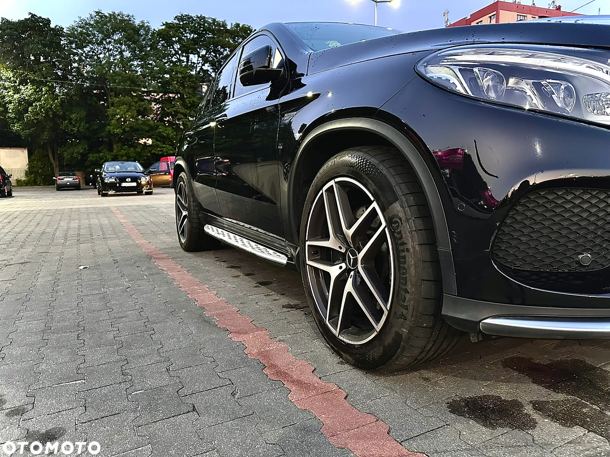 Mercedes-Benz GLE AMG Coupe 43 4-Matic - 13