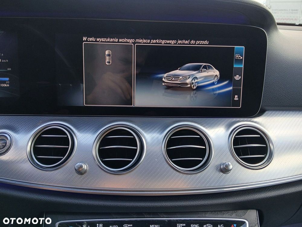 Mercedes-Benz Klasa E 220 d Avantgarde - 23