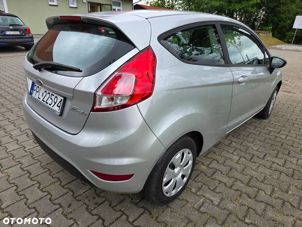 Ford Fiesta 1.0 Champions Edition - 6
