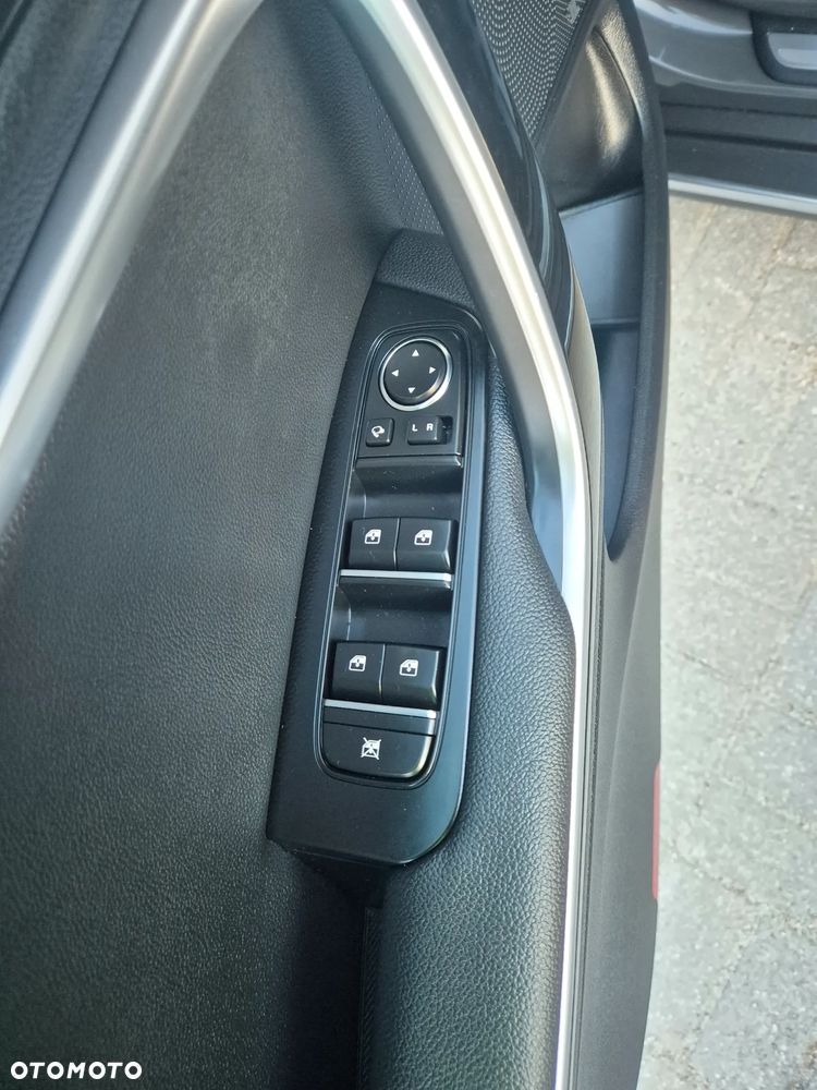 Kia XCeed 1.4 T-GDI OPF DCT7 PLATINUM EDITION - 16